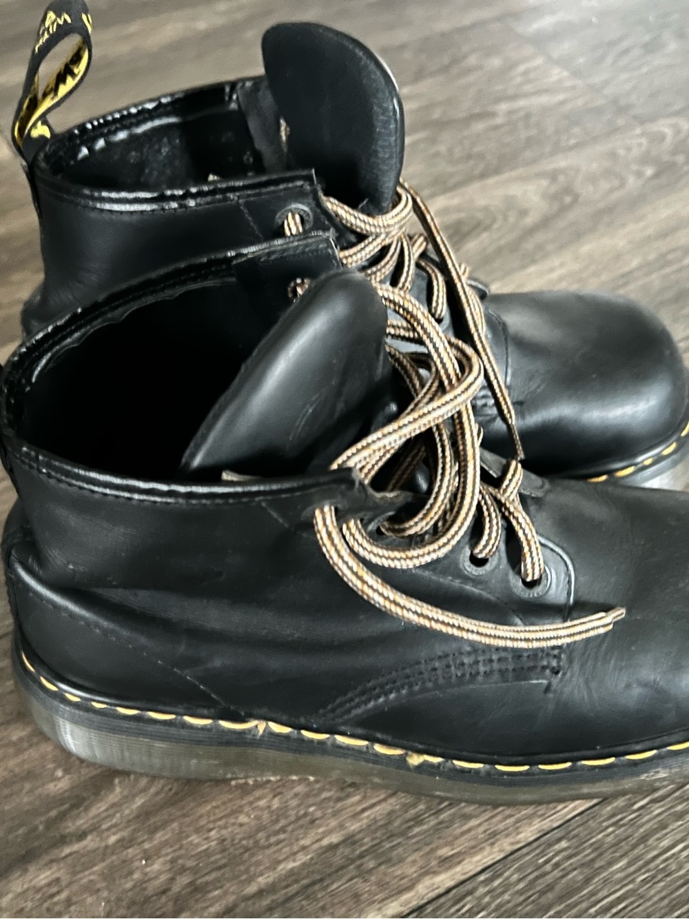 Vintage 90s Doc Martens Buzz boots